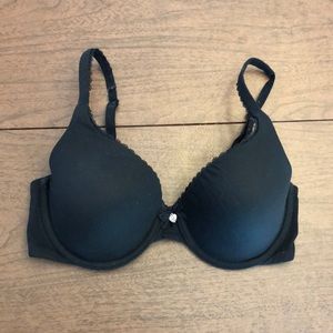 Victoria’s Secret bra